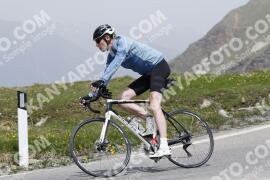 Photo #3186234 | 21-06-2023 13:05 | Passo Dello Stelvio - Peak BICYCLES
