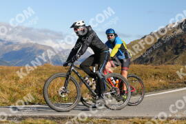 Foto #4299406 | 24-09-2023 11:10 | Passo Dello Stelvio - die Spitze BICYCLES