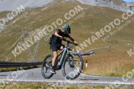 Photo #2732891 | 24-08-2022 13:37 | Passo Dello Stelvio - Peak BICYCLES