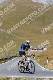 Photo #2728363 | 24-08-2022 11:50 | Passo Dello Stelvio - Peak BICYCLES