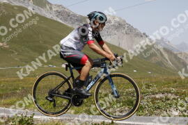 Photo #3529688 | 18-07-2023 12:32 | Passo Dello Stelvio - Peak BICYCLES