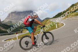 Photo #2530533 | 07-08-2022 10:07 | Gardena Pass BICYCLES