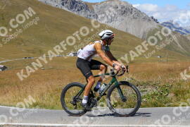 Foto #2700381 | 21-08-2022 14:11 | Passo Dello Stelvio - die Spitze BICYCLES