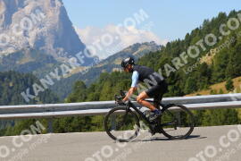 Photo #2499606 | 04-08-2022 11:16 | Gardena Pass BICYCLES