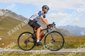 Foto #3919354 | 17-08-2023 10:15 | Passo Dello Stelvio - die Spitze BICYCLES