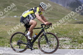 Photo #3211420 | 24-06-2023 14:46 | Passo Dello Stelvio - Peak BICYCLES