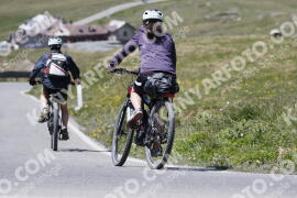 Foto #3242757 | 26-06-2023 14:33 | Passo Dello Stelvio - die Spitze BICYCLES