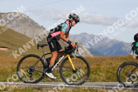 Photo #4136103 | 03-09-2023 11:29 | Passo Dello Stelvio - Peak BICYCLES