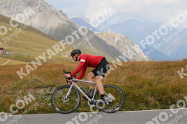 Photo #2680120 | 17-08-2022 13:20 | Passo Dello Stelvio - Peak BICYCLES