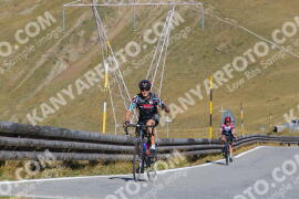 Photo #4296034 | 20-09-2023 10:10 | Passo Dello Stelvio - Peak BICYCLES
