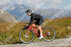 Photo #3911677 | 16-08-2023 11:18 | Passo Dello Stelvio - Peak BICYCLES