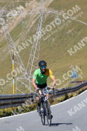 Photo #2736902 | 25-08-2022 12:24 | Passo Dello Stelvio - Peak BICYCLES