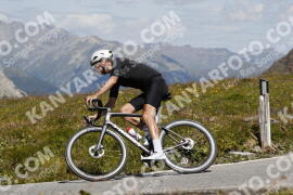 Photo #3675585 | 31-07-2023 12:41 | Passo Dello Stelvio - Peak BICYCLES