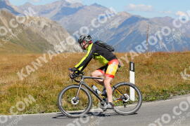 Photo #2736824 | 25-08-2022 12:19 | Passo Dello Stelvio - Peak BICYCLES