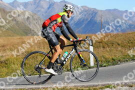 Photo #2725943 | 24-08-2022 10:04 | Passo Dello Stelvio - Peak BICYCLES