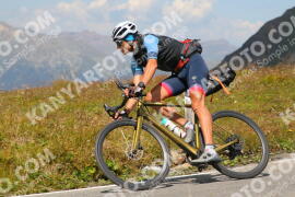 Foto #3985015 | 20-08-2023 13:59 | Passo Dello Stelvio - die Spitze BICYCLES
