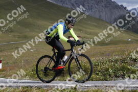 Foto #3729958 | 06-08-2023 09:57 | Passo Dello Stelvio - die Spitze BICYCLES