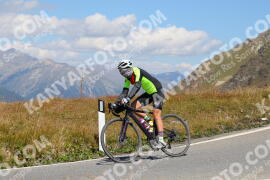 Photo #2670629 | 16-08-2022 13:04 | Passo Dello Stelvio - Peak BICYCLES