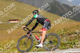 Photo #3920555 | 17-08-2023 12:17 | Passo Dello Stelvio - Peak BICYCLES