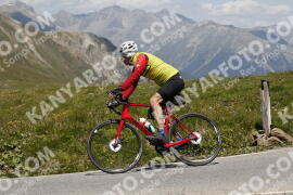 Foto #3366675 | 07-07-2023 12:56 | Passo Dello Stelvio - die Spitze BICYCLES