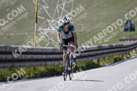 Photo #3242896 | 26-06-2023 14:36 | Passo Dello Stelvio - Peak BICYCLES