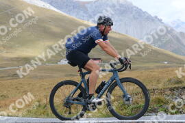 Photo #4296518 | 20-09-2023 13:27 | Passo Dello Stelvio - Peak BICYCLES