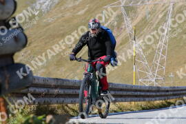 Photo #4299625 | 24-09-2023 13:28 | Passo Dello Stelvio - Peak BICYCLES