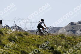 Foto #3525522 | 18-07-2023 10:51 | Passo Dello Stelvio - die Spitze BICYCLES