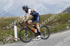 Photo #3125018 | 17-06-2023 12:09 | Passo Dello Stelvio - Peak BICYCLES