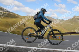 Foto #3931306 | 18-08-2023 09:30 | Passo Dello Stelvio - die Spitze BICYCLES