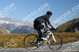 Photo #4299344 | 24-09-2023 10:38 | Passo Dello Stelvio - Peak BICYCLES