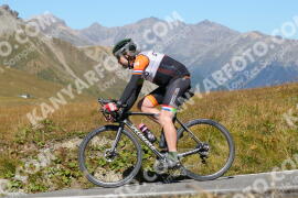 Foto #4155498 | 04-09-2023 13:04 | Passo Dello Stelvio - die Spitze BICYCLES