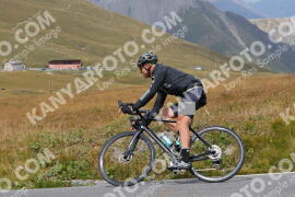 Photo #2680419 | 17-08-2022 13:36 | Passo Dello Stelvio - Peak BICYCLES