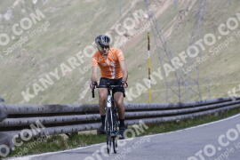 Photo #3121522 | 17-06-2023 10:06 | Passo Dello Stelvio - Peak BICYCLES