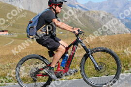 Foto #2736096 | 25-08-2022 11:08 | Passo Dello Stelvio - die Spitze BICYCLES