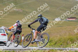 Foto #3921393 | 17-08-2023 12:45 | Passo Dello Stelvio - die Spitze BICYCLES