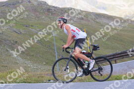 Foto #3931631 | 18-08-2023 10:19 | Passo Dello Stelvio - die Spitze BICYCLES