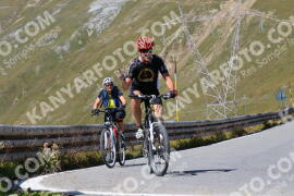 Photo #2671365 | 16-08-2022 13:23 | Passo Dello Stelvio - Peak BICYCLES