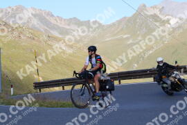 Foto #4033575 | 23-08-2023 09:27 | Passo Dello Stelvio - die Spitze BICYCLES