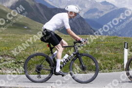 Photo #3337803 | 03-07-2023 11:57 | Passo Dello Stelvio - Peak BICYCLES