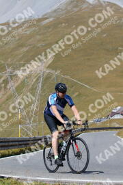 Photo #2737170 | 25-08-2022 12:44 | Passo Dello Stelvio - Peak BICYCLES