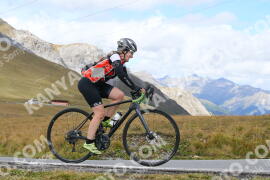 Photo #4293072 | 19-09-2023 13:11 | Passo Dello Stelvio - Peak BICYCLES