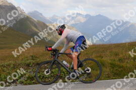 Photo #3932069 | 18-08-2023 11:00 | Passo Dello Stelvio - Peak BICYCLES