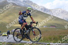 Photo #4083620 | 26-08-2023 14:20 | Passo Dello Stelvio - Peak BICYCLES