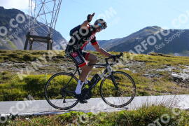 Foto #3910303 | 16-08-2023 10:14 | Passo Dello Stelvio - die Spitze BICYCLES