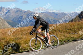 Photo #2696417 | 21-08-2022 09:49 | Passo Dello Stelvio - Peak BICYCLES