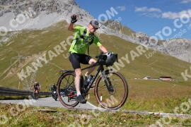 Foto #3965364 | 19-08-2023 13:32 | Passo Dello Stelvio - die Spitze BICYCLES