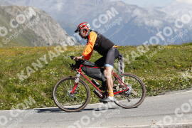 Photo #3460833 | 15-07-2023 11:05 | Passo Dello Stelvio - Peak BICYCLES