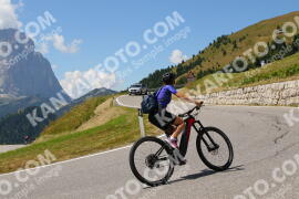 Photo #2500916 | 04-08-2022 13:02 | Gardena Pass BICYCLES