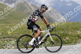 Photo #3347584 | 04-07-2023 11:20 | Passo Dello Stelvio - Peak BICYCLES